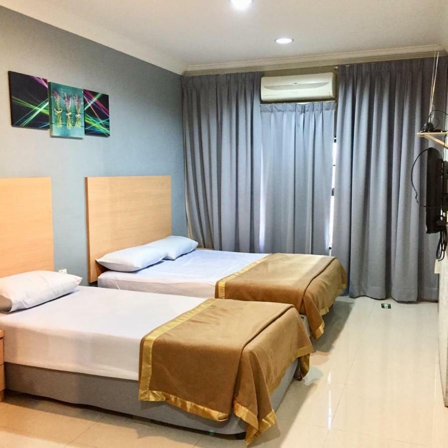 Hotel Budget Lestari Kota Bharu Exterior photo